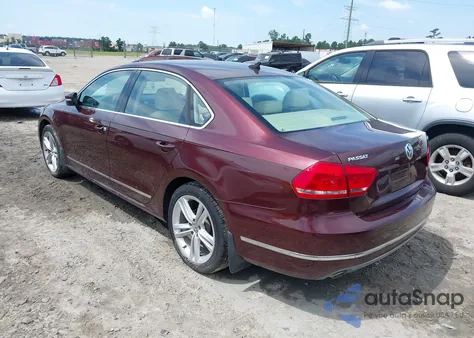 2014 Volkswagen Passat 2.0L Tdi Sel Premium from USA, damaged, VIN 1VWCN7A36EC058469